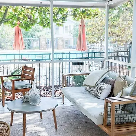Walk To Rosemary - Poolside, 4 Bikes, Beach Access